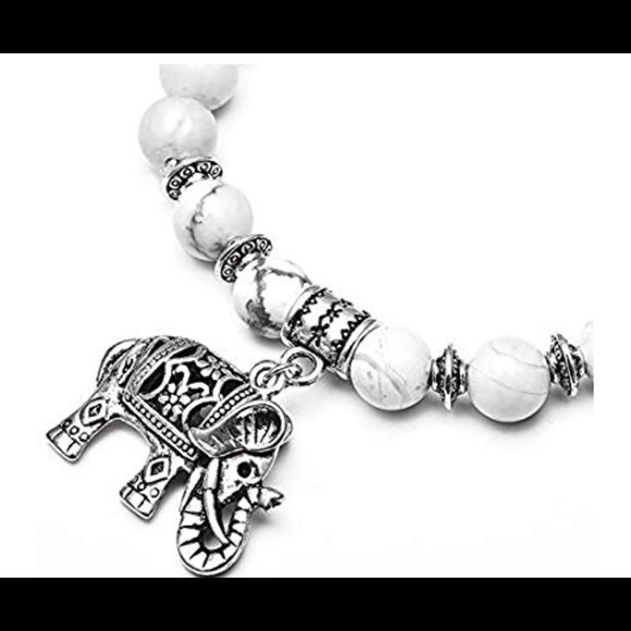 Elephant charm bracelet - Picture 2 of 4